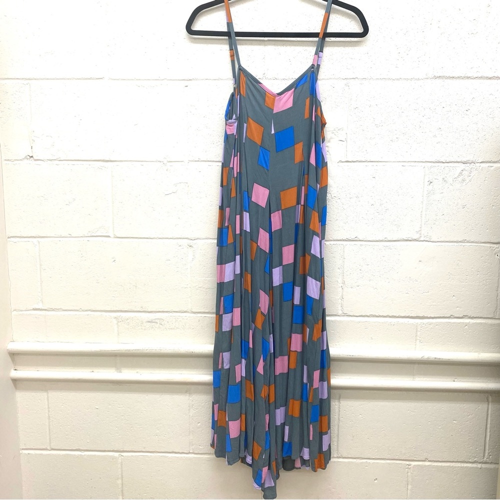 Ava Sky Jumper